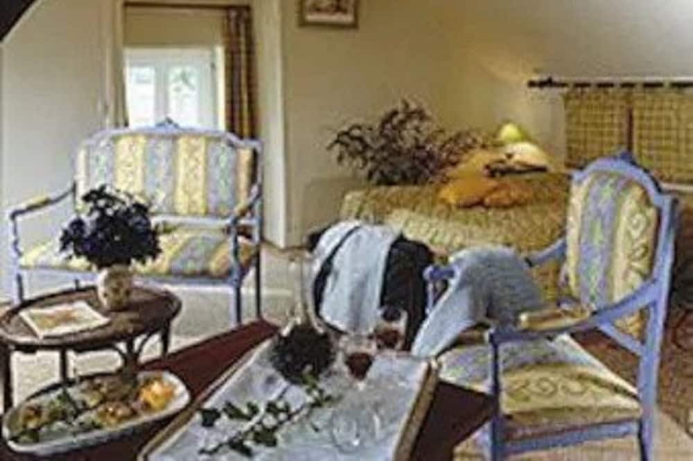 Photo of Others in Neufchatel-en-Saosnois