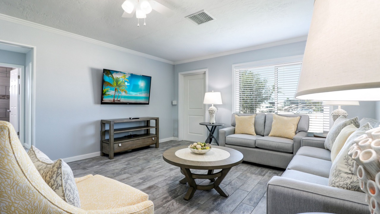 Photo of Bedroom in Long Key