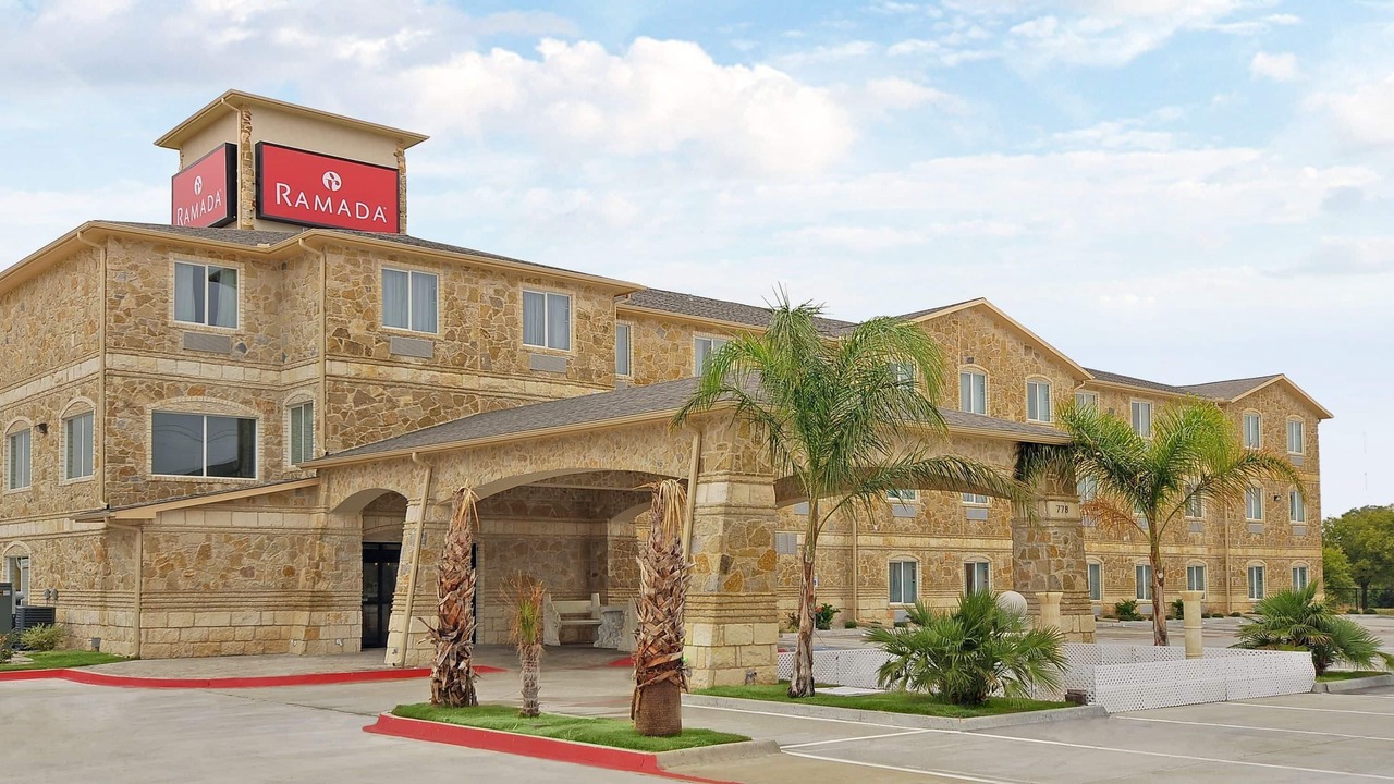 Photo of Outdoor in Hewitt