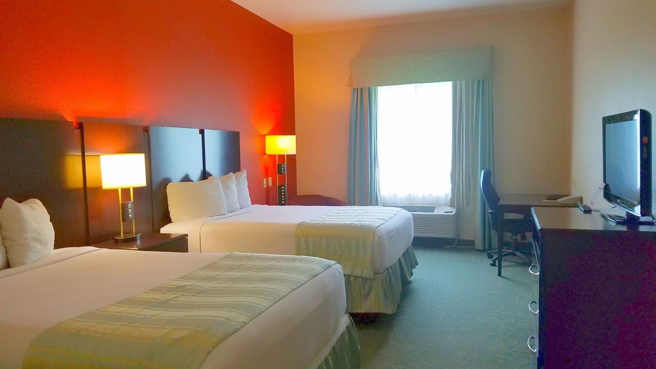 Photo of Bedroom in Hewitt