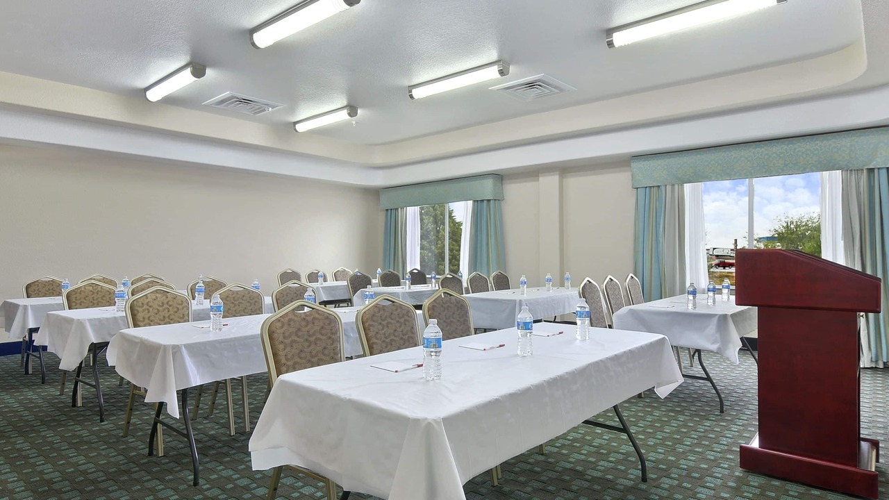 Photo of Others in Hewitt