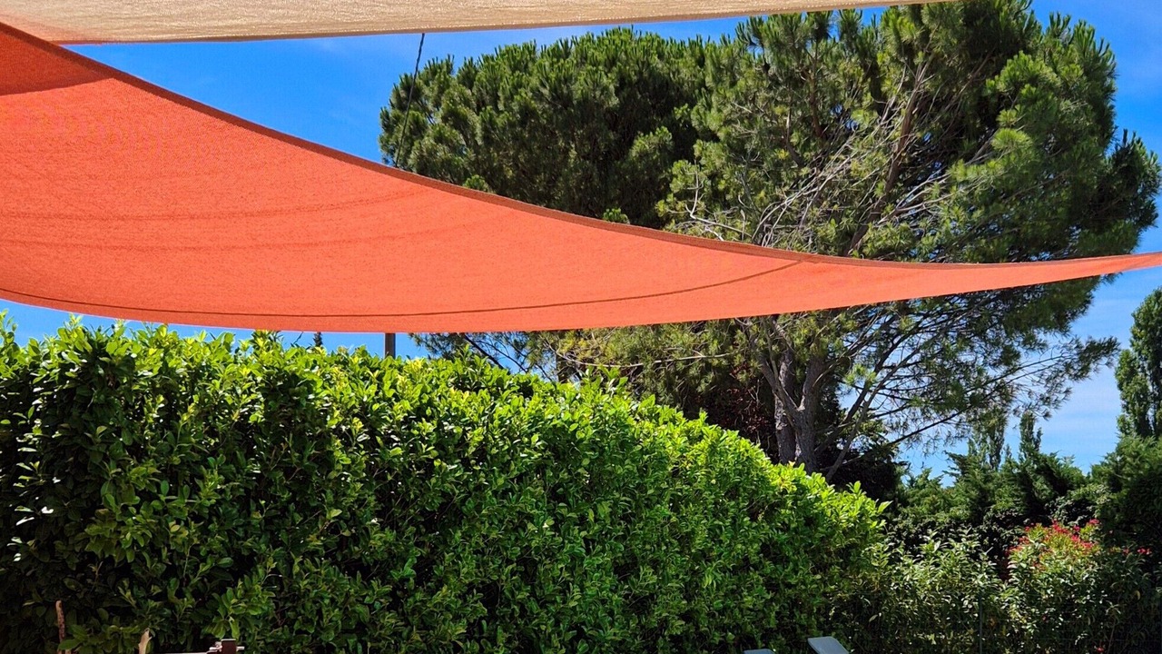 Photo of Outdoor in Chateauneuf-du-Rhone