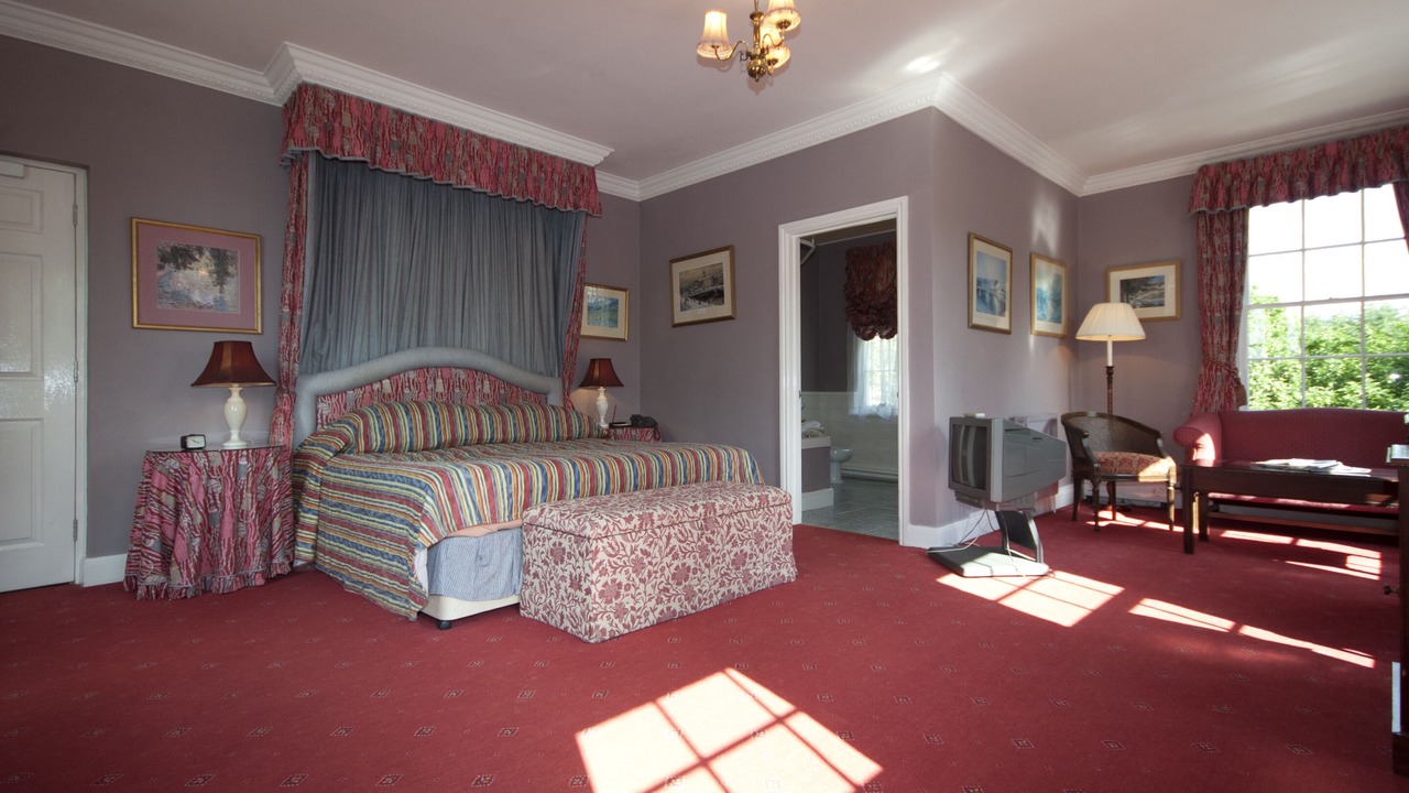 Photo of Others in Corse Lawn