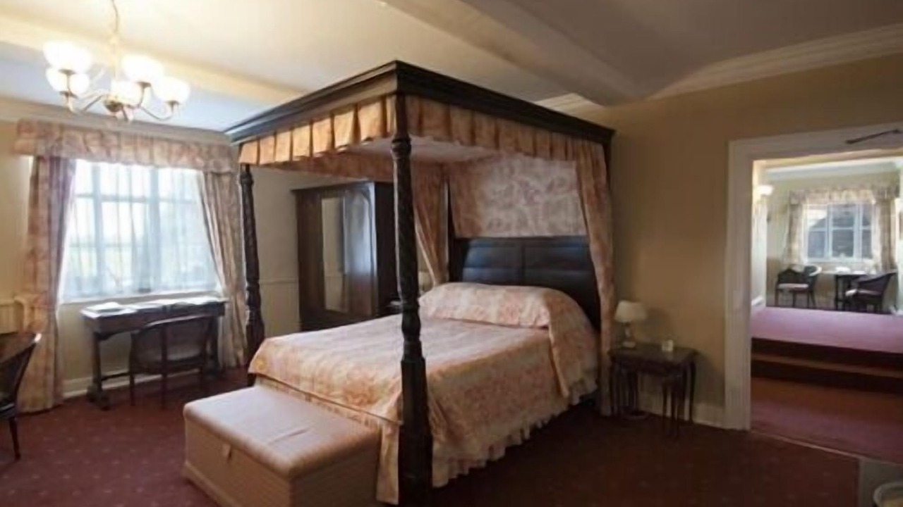 Photo of Others in Corse Lawn