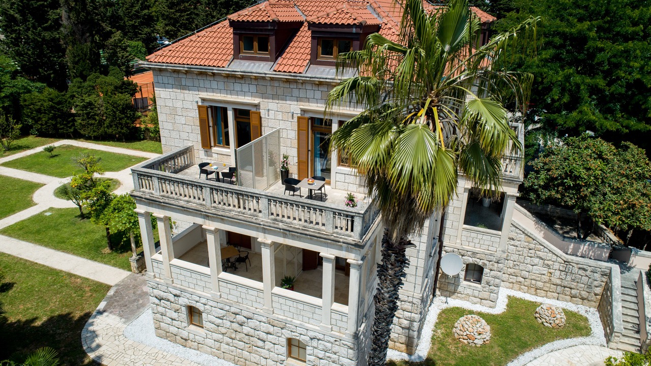 Photo of Outdoor in Lapad