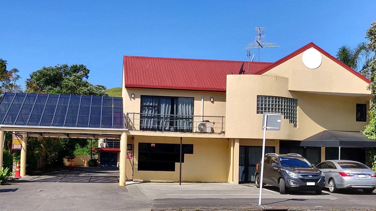 Photo of Outdoor in Epsom