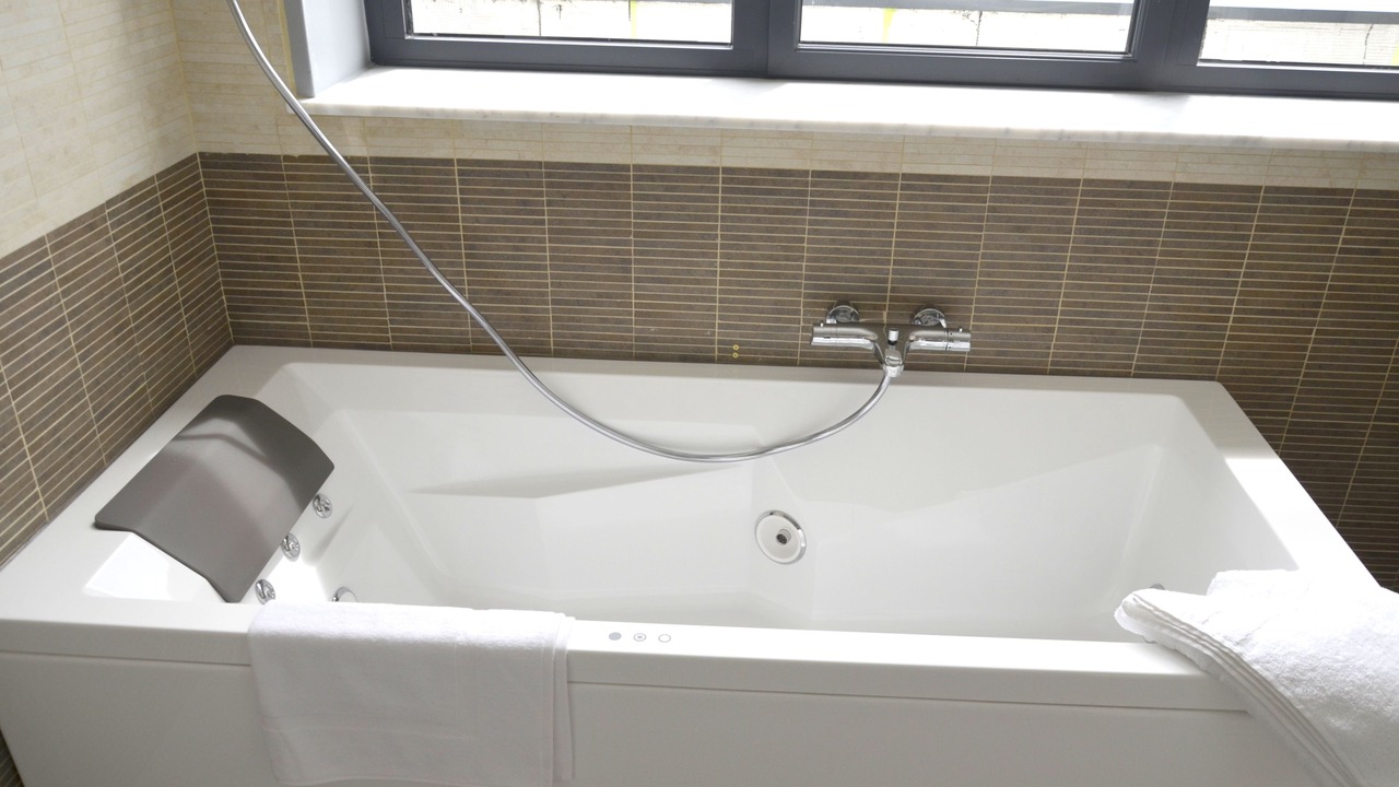 Photo of Bathroom in Maubeuge