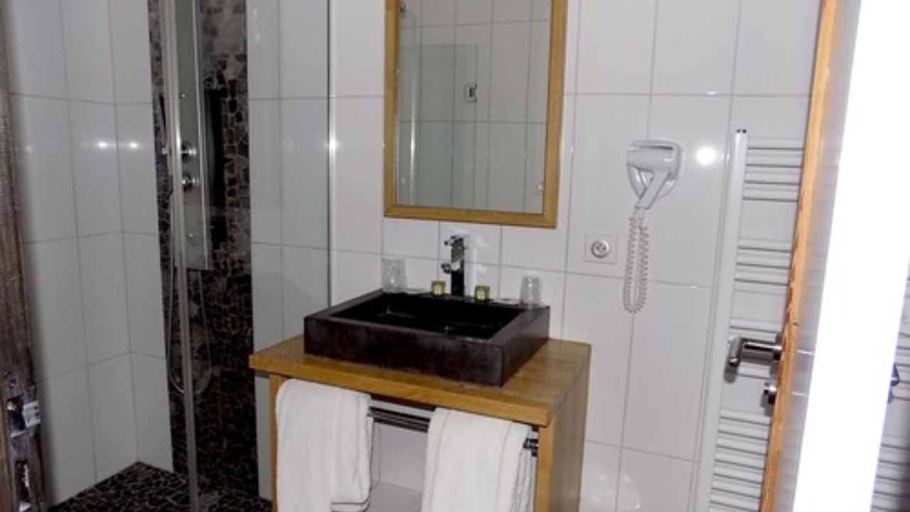 Photo of Others in Mesnil Sous Les Cotes