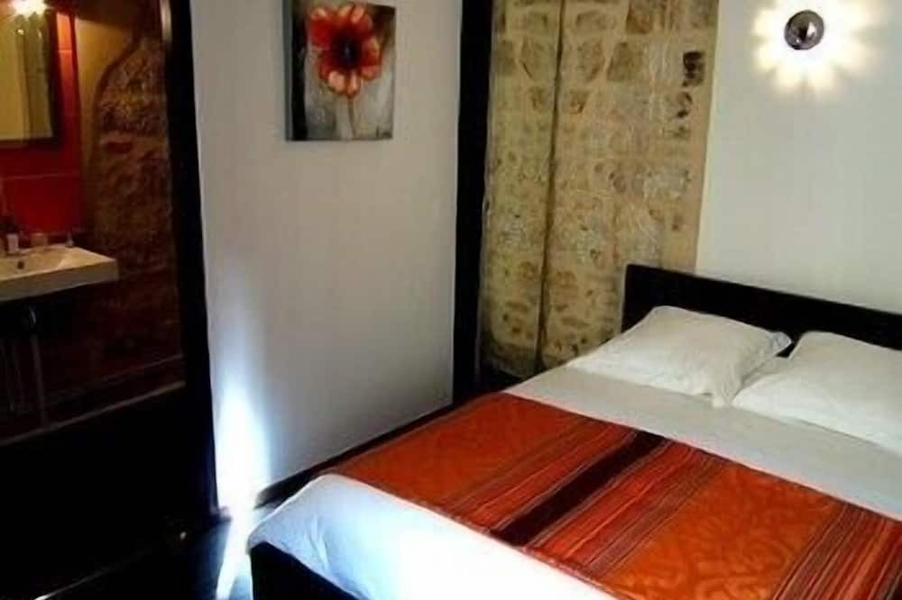 Photo of Bedroom in Saint-Amour