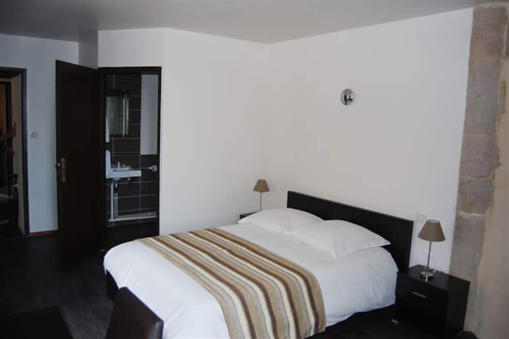 Photo of Bedroom in Saint-Amour