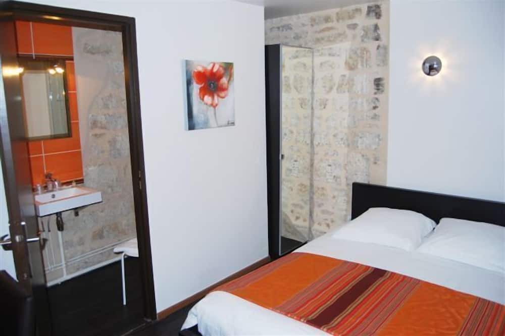 Photo of Bedroom in Saint-Amour