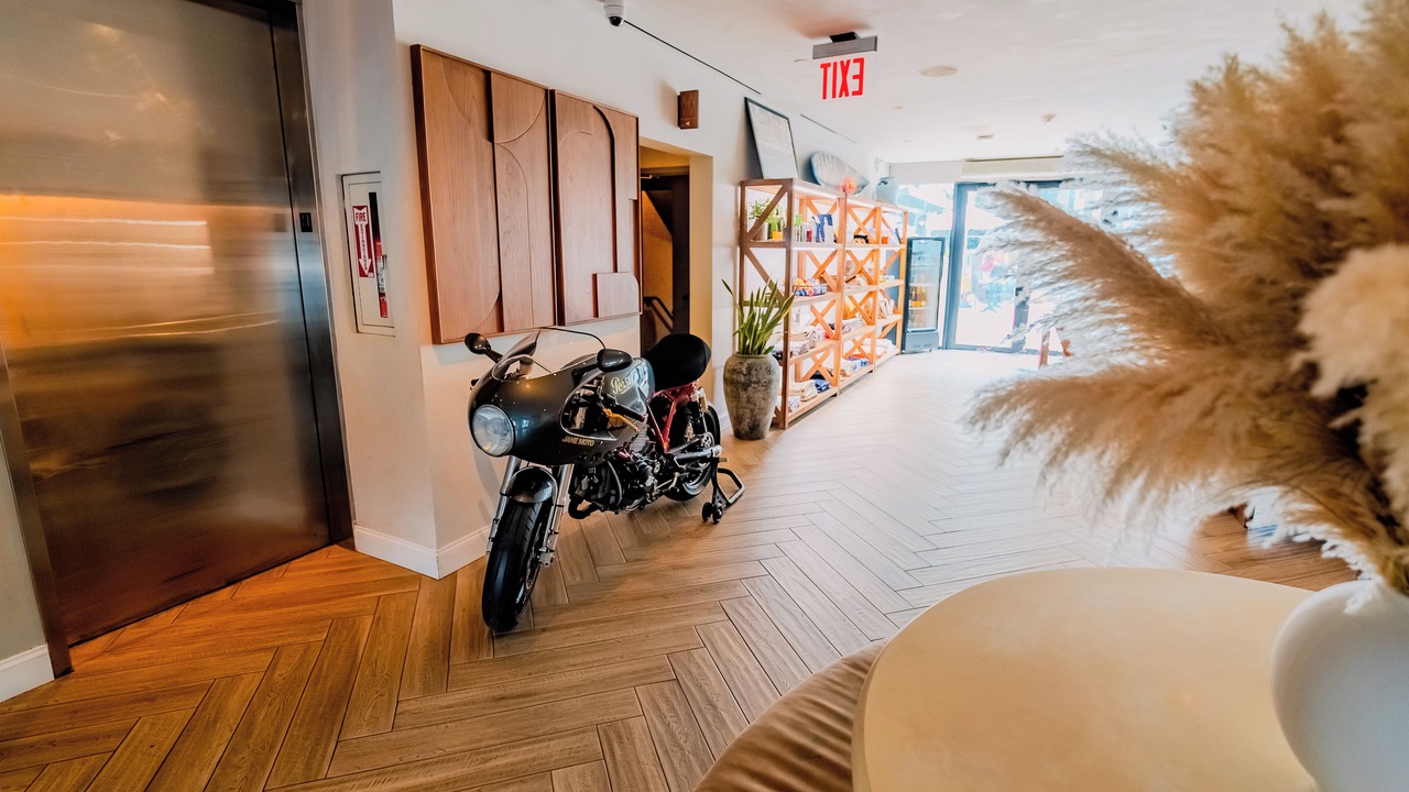 Photo of Others in Williamsburg