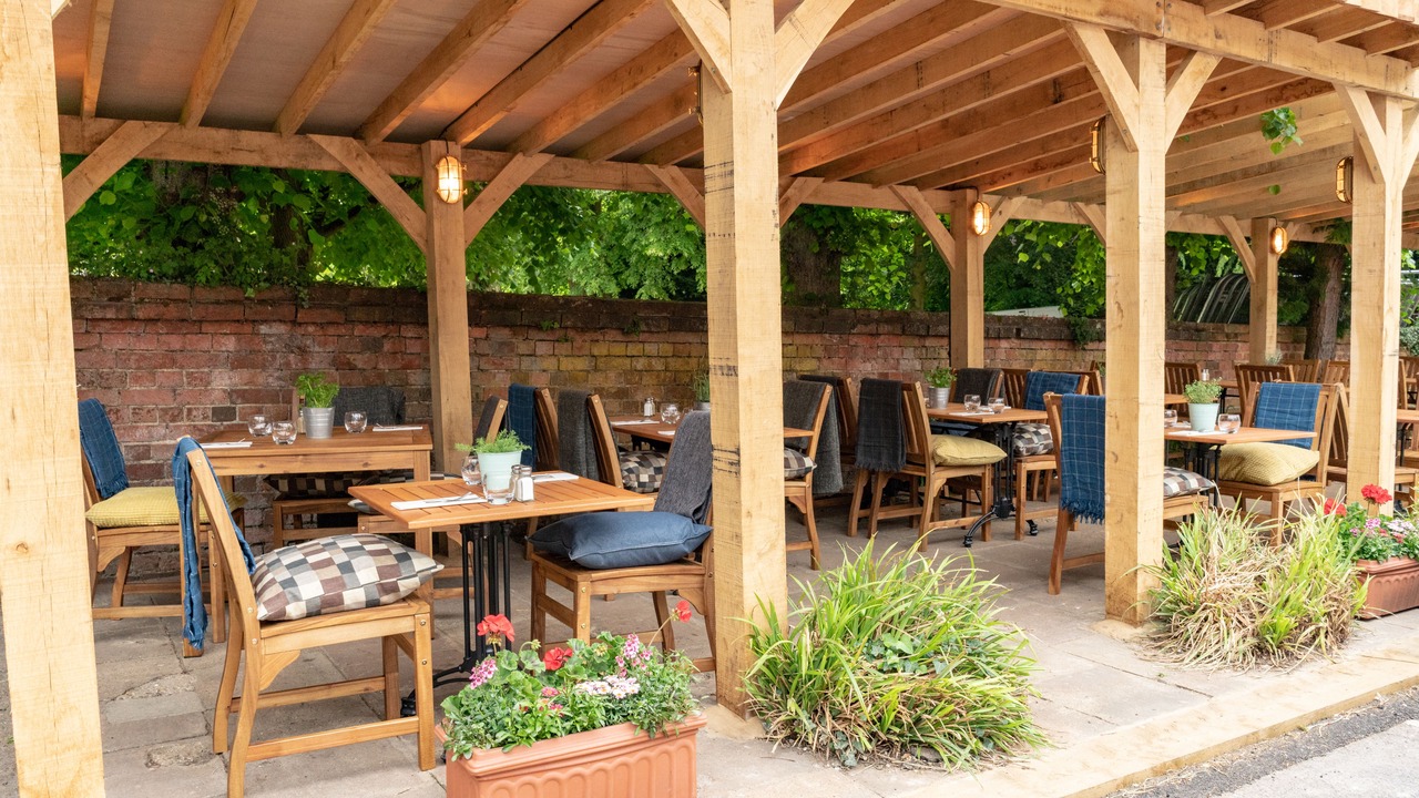 Photo of Patio Balcony in Sonning