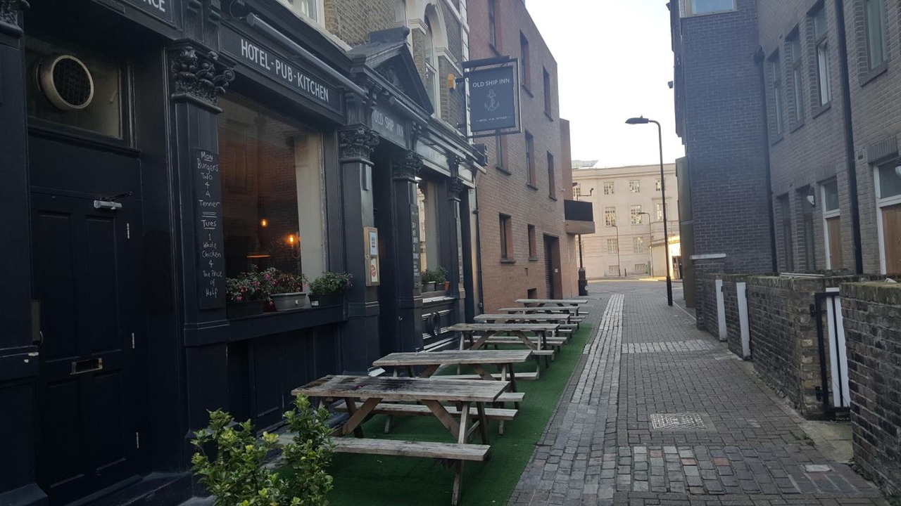 Photo of Outdoor in Hackney Central