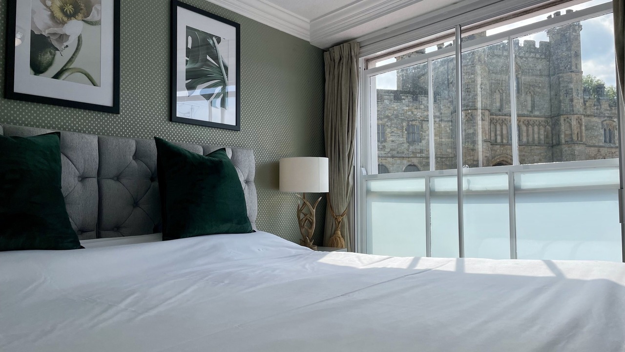 Photo of Bedroom in Battle