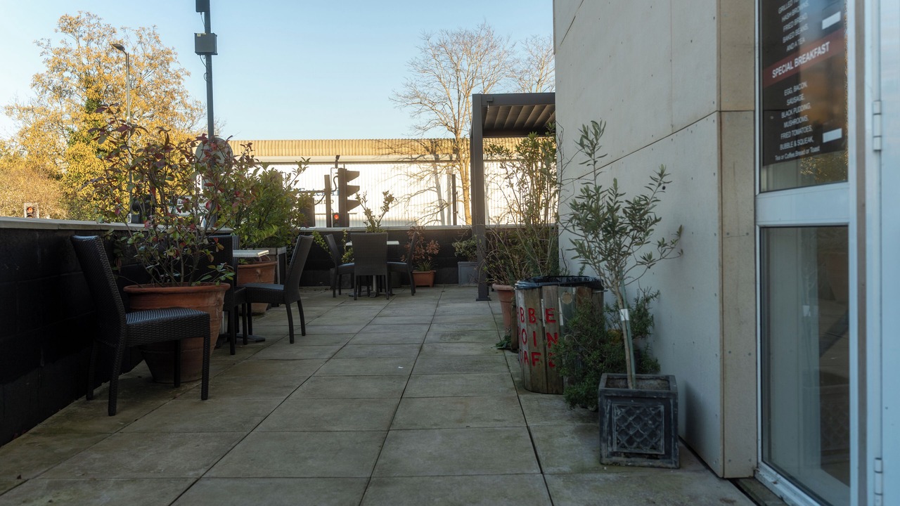 Photo of Outdoor in Park Royal