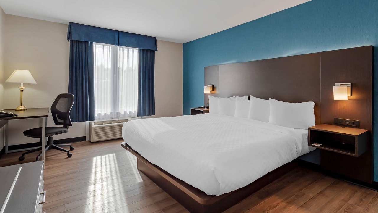 Photo of Bedroom in Industrial Park
