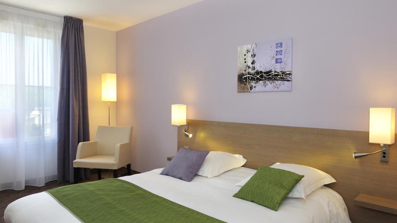 Photo of Bedroom in Chateaudun