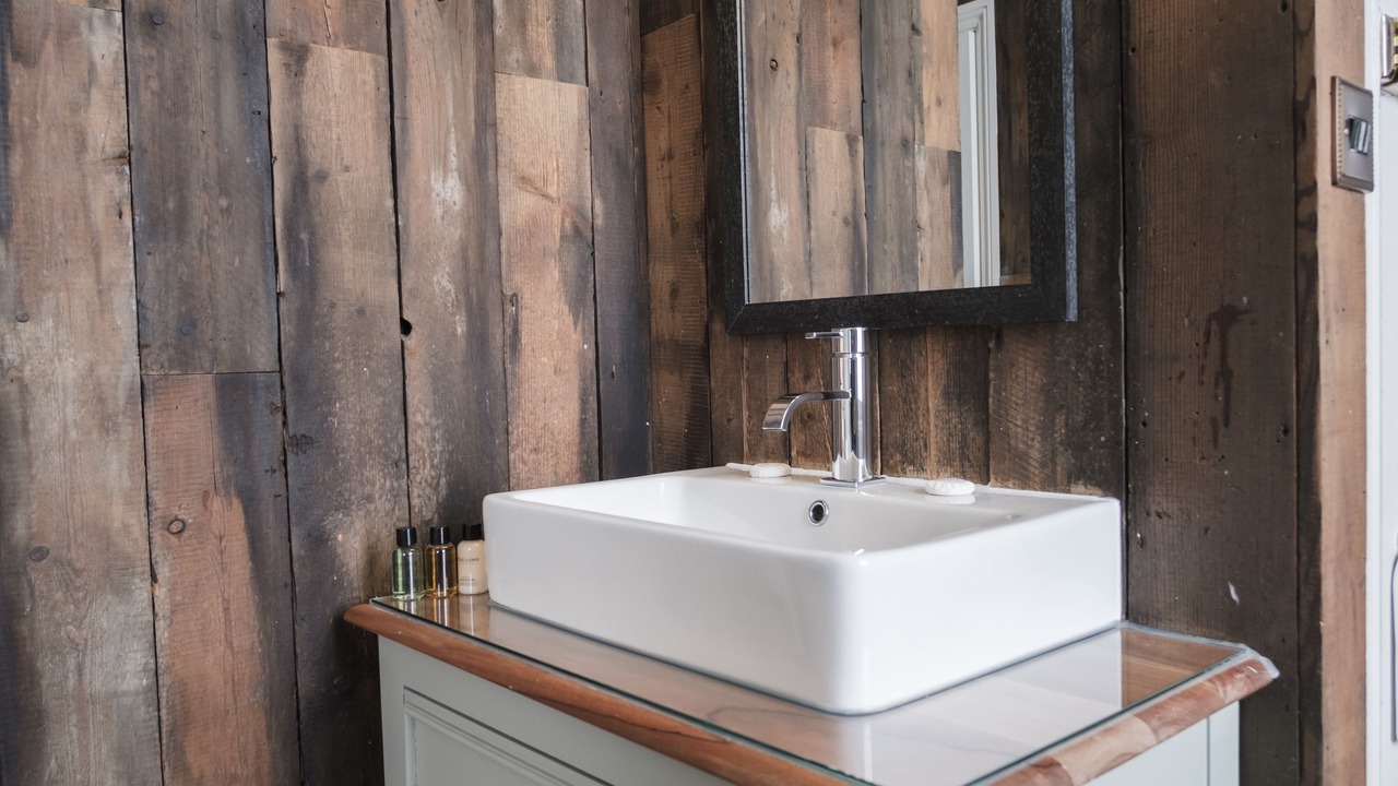 Photo of Bathroom in Aldermaston