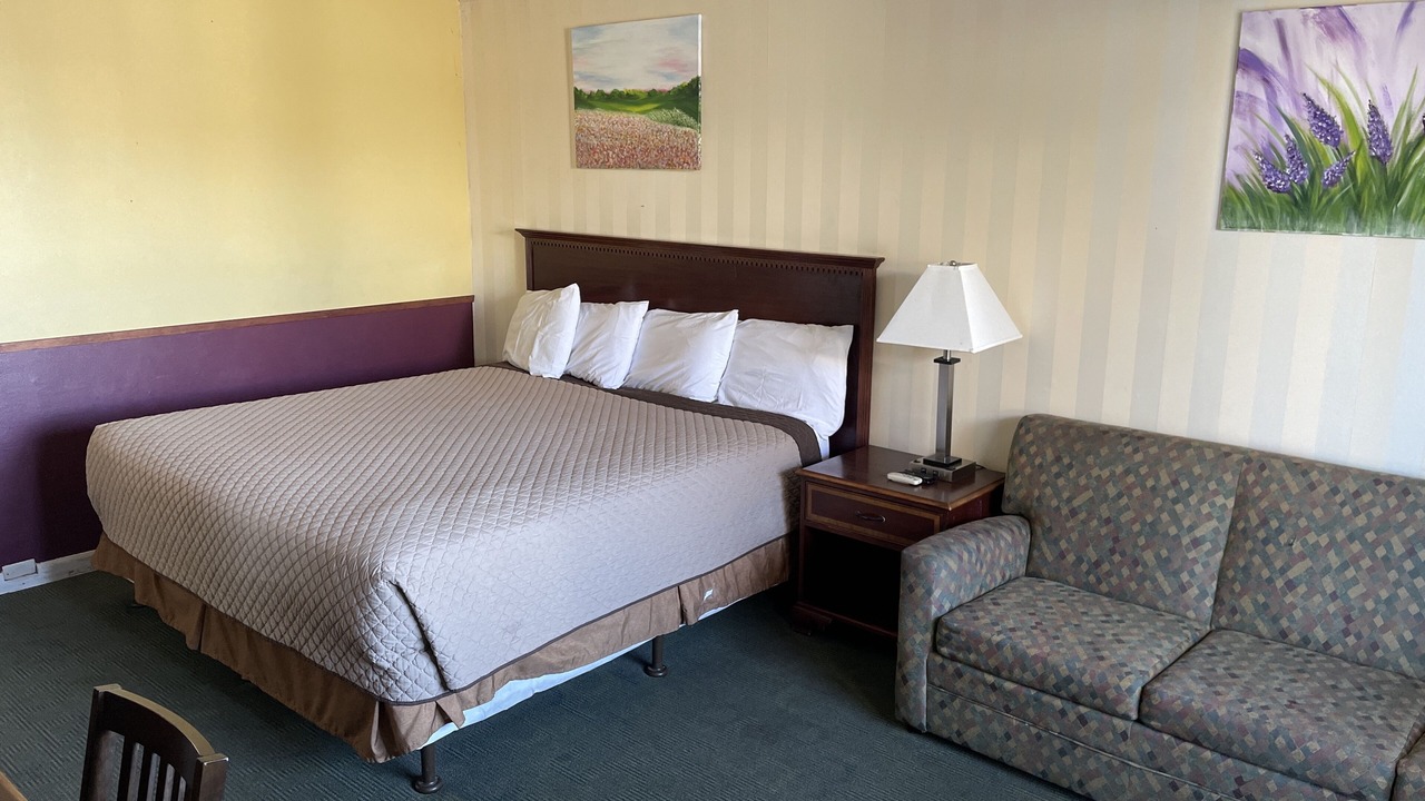 Photo of Bedroom in Moses Lake