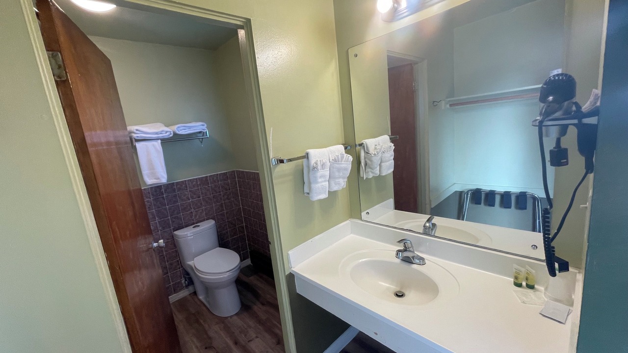 Photo of Bathroom in Moses Lake