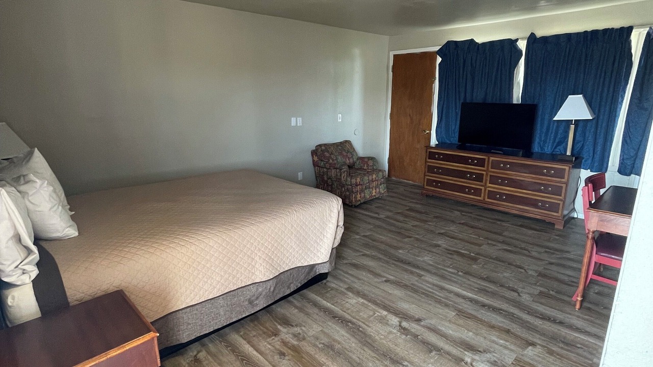 Photo of Bedroom in Moses Lake