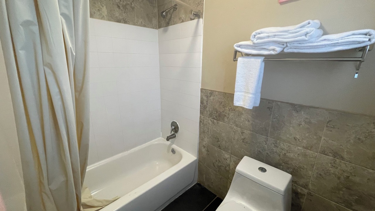 Photo of Bathroom in Moses Lake