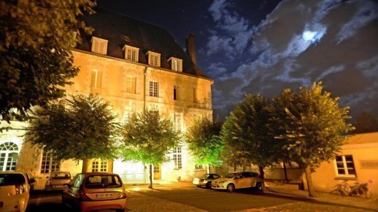 Photo of Others in Chartres