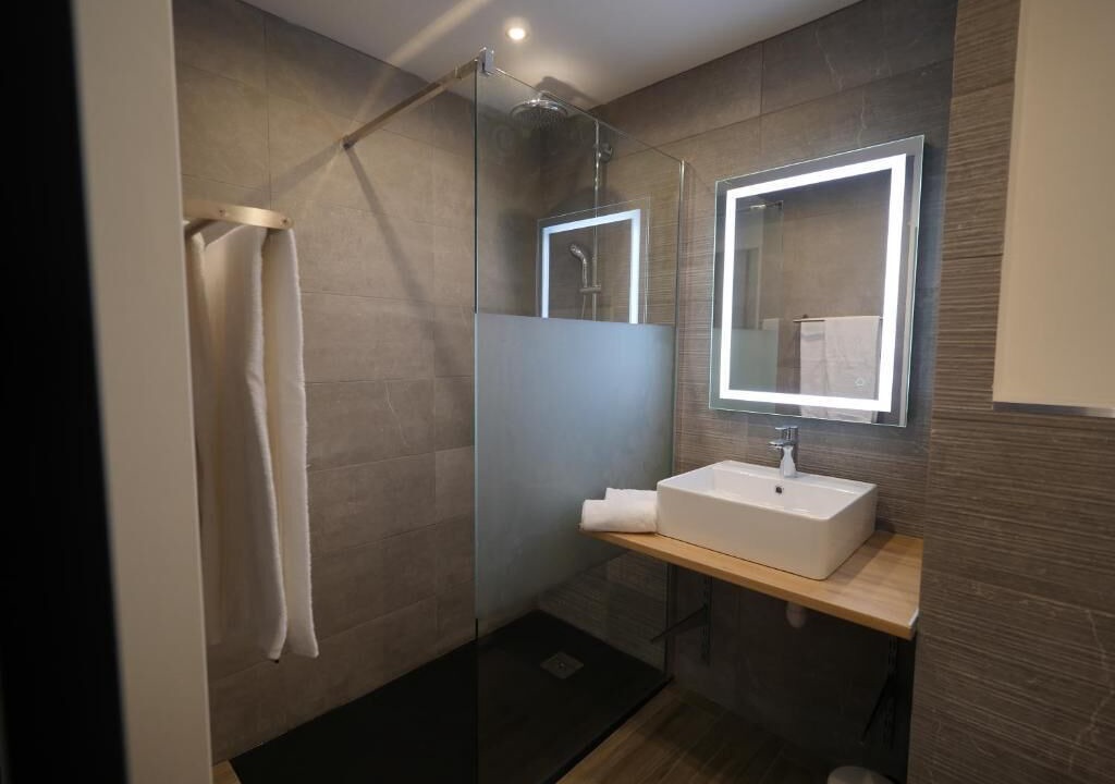 Photo of Bathroom in La Gueriniere