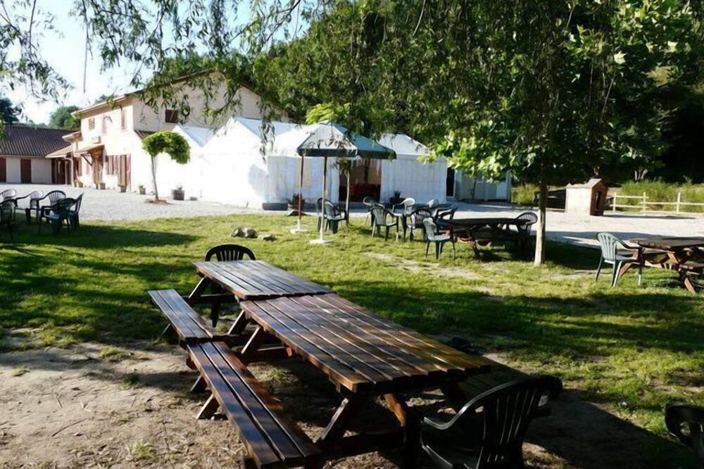 Photo of Outdoor in Reaumont