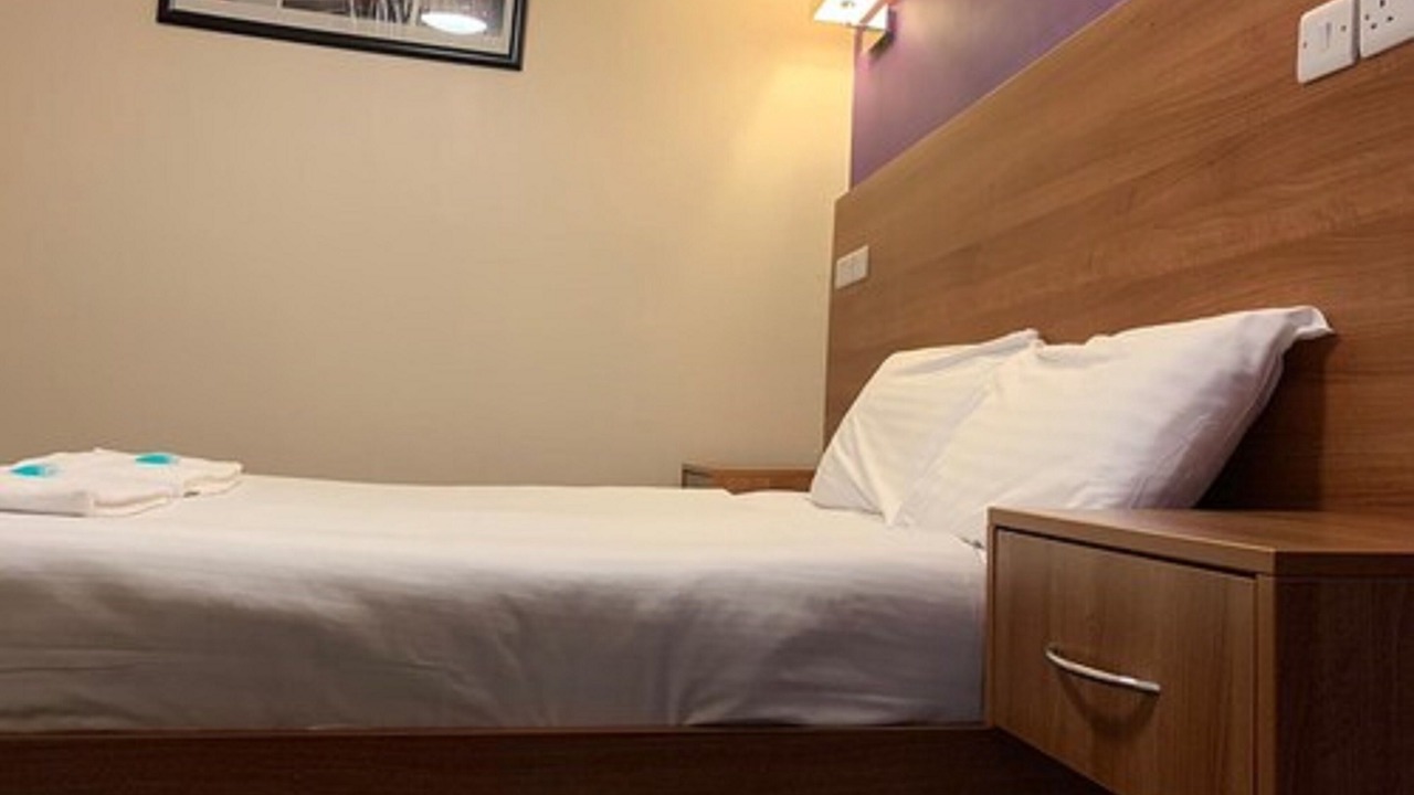 Photo of Bedroom in St. Margarets and North Twickenham