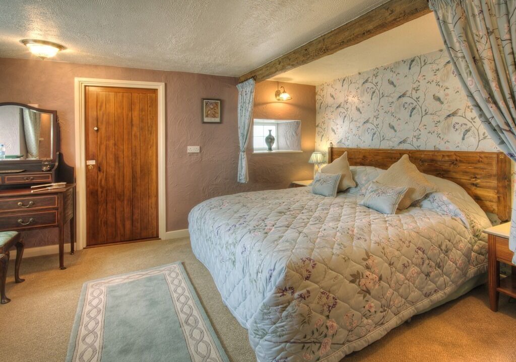 Photo of Bedroom in Lifton
