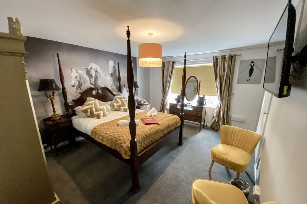 Photo of Bedroom in Pendoggett