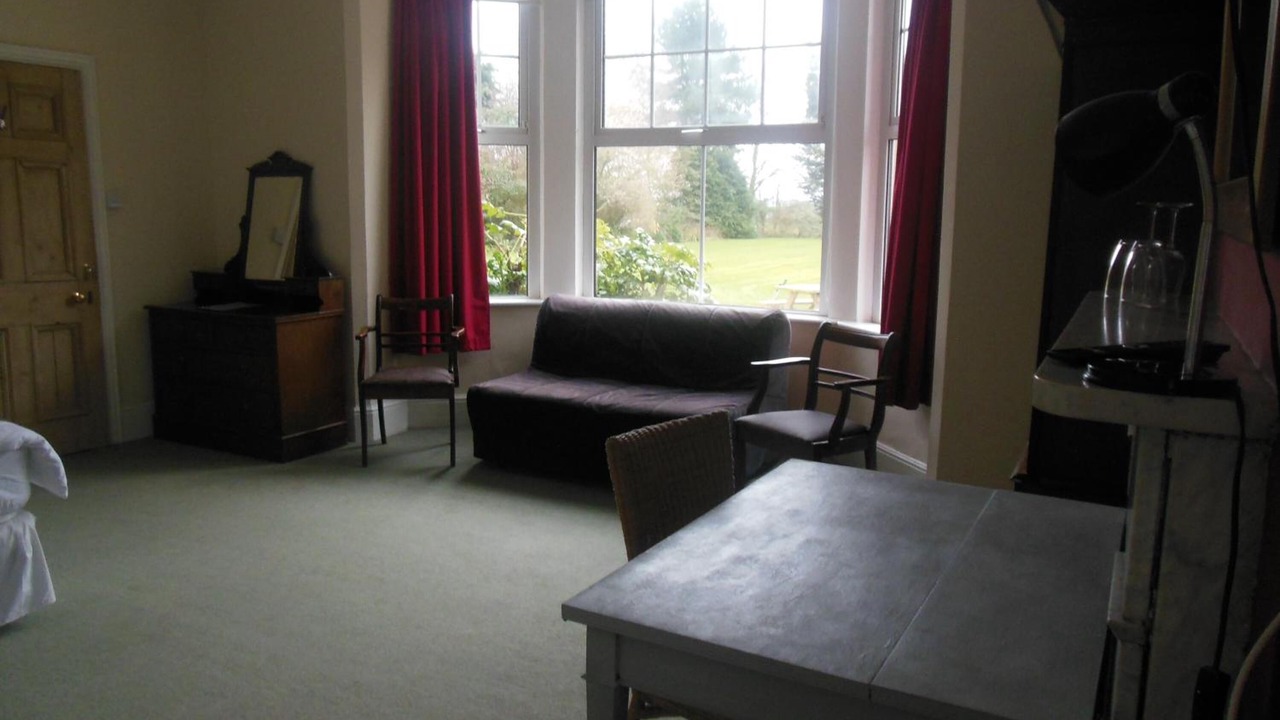 Photo of Others in Yardley Gobion