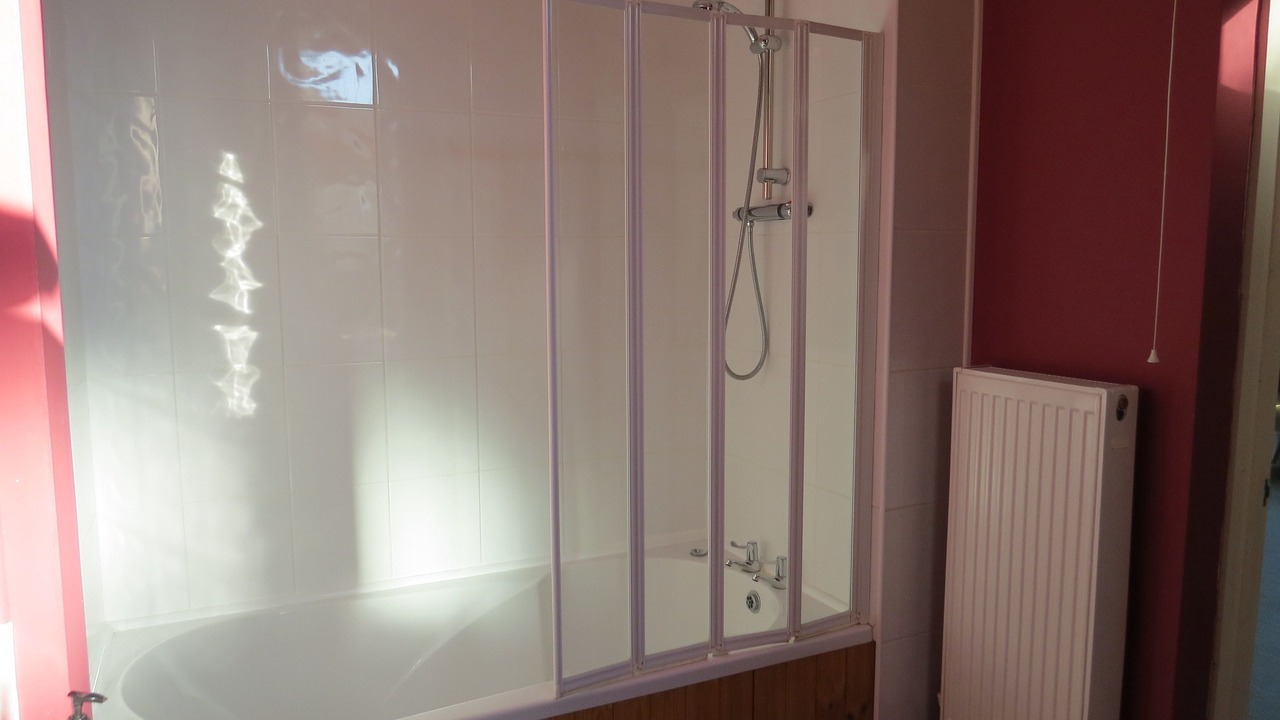 Photo of Bathroom in Yardley Gobion