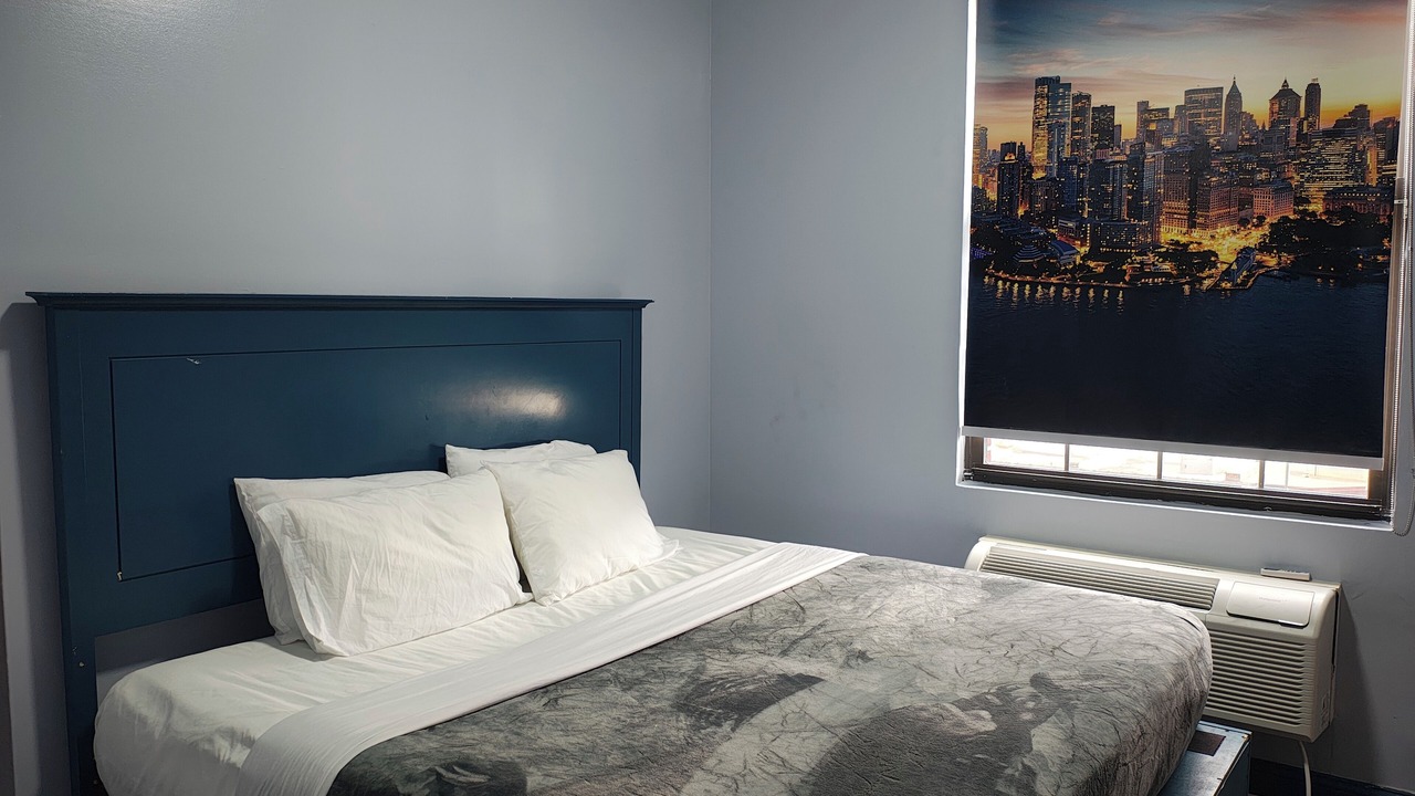 Photo of Bedroom in Gowanus