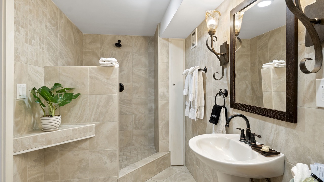 Photo of Bathroom in Ogunquit