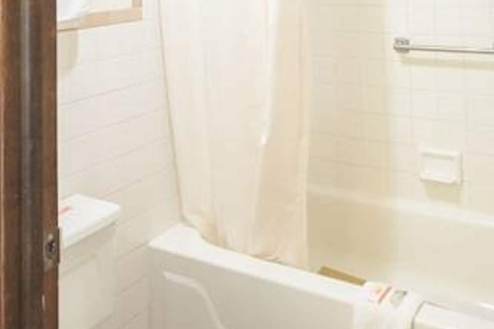 Photo of Bathroom in Ronks
