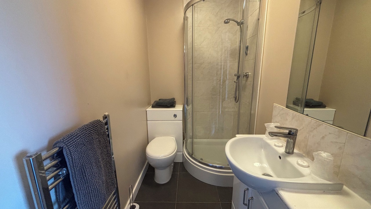 Photo of Bathroom in Parkgate