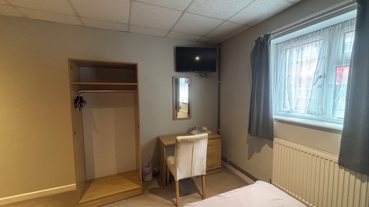 Photo of Others in Parkgate