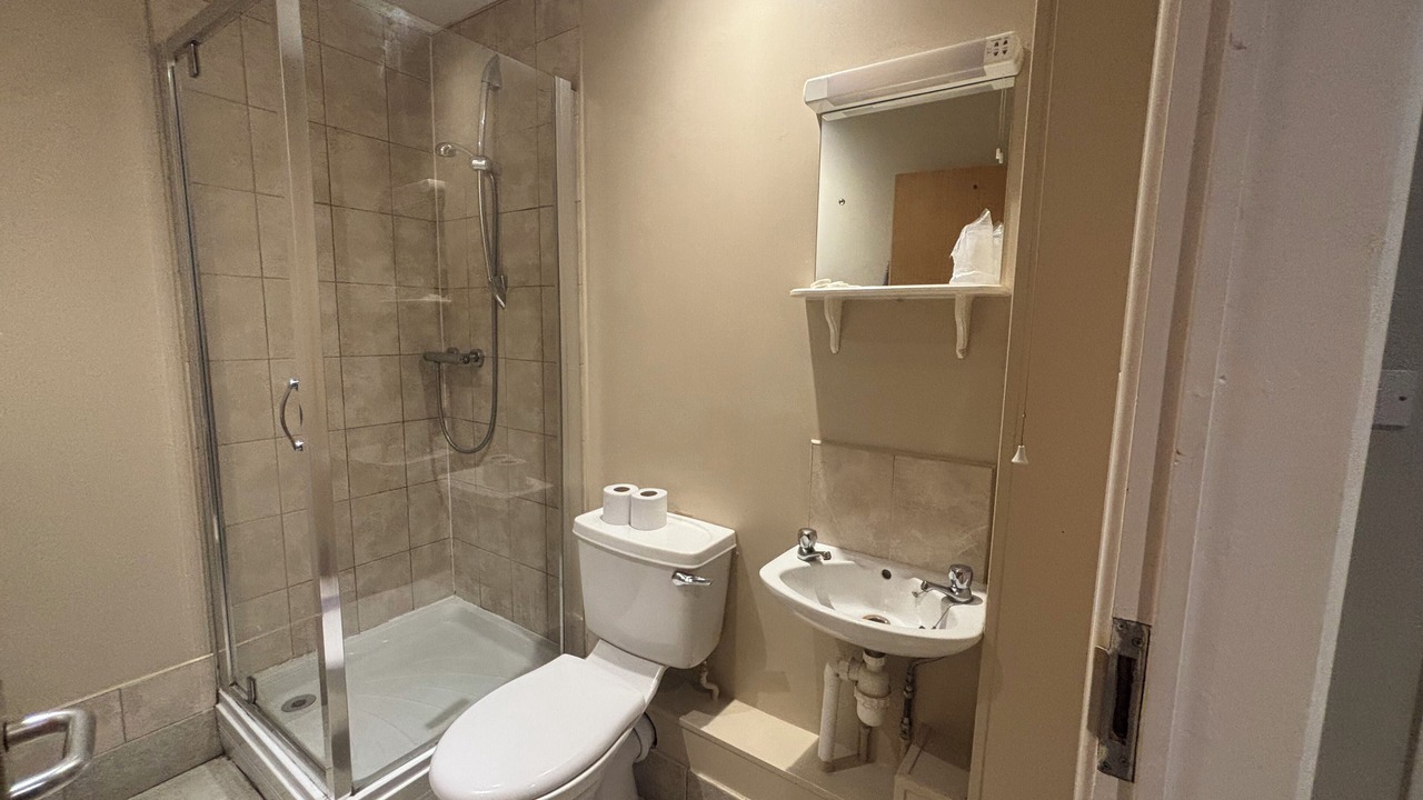 Photo of Others in Parkgate