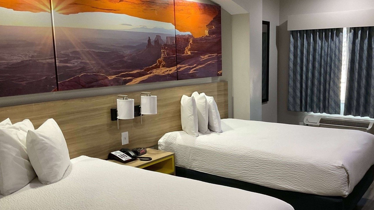 Photo of Bedroom in Humble