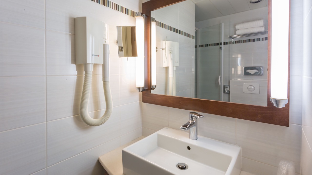 Photo of Bathroom in Les Halles