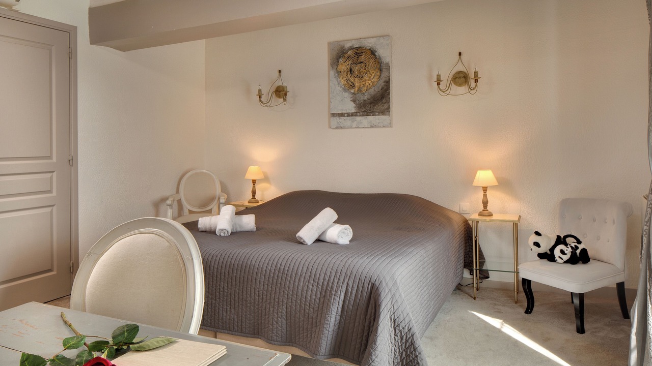 Photo of Bedroom in Chenonceaux