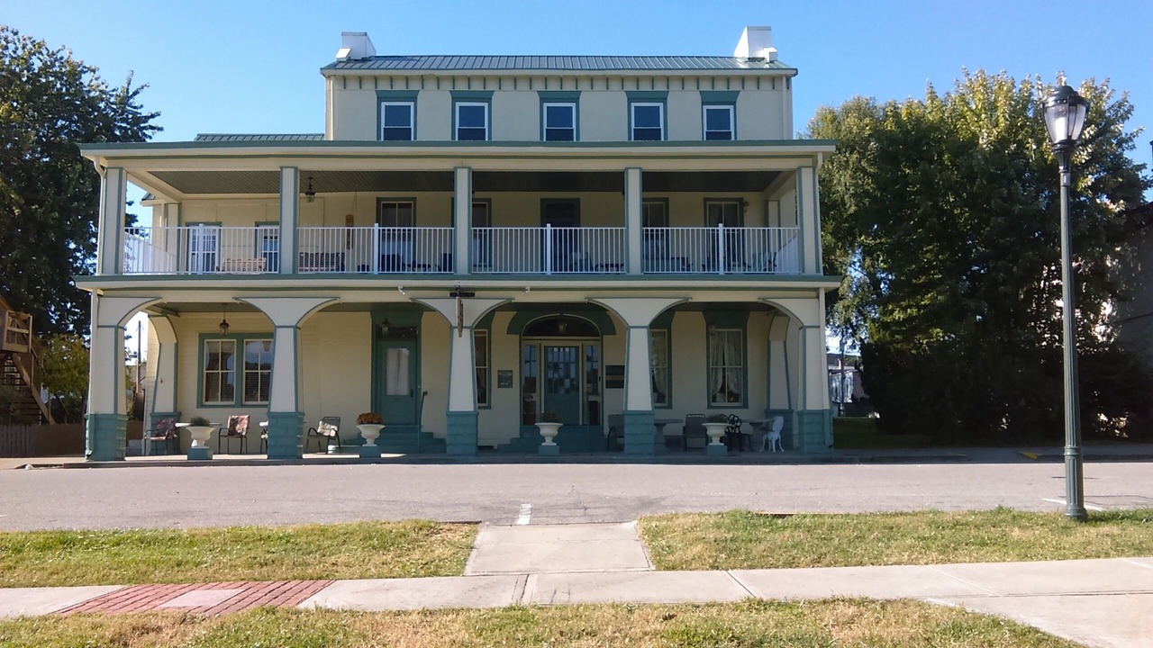 Photo of Outdoor in Rising Sun