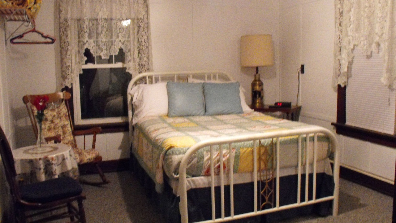 Photo of Others in Rising Sun