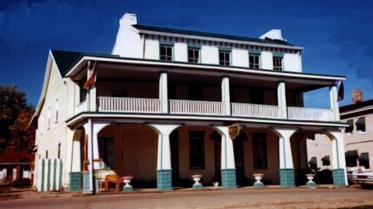 Photo of Outdoor in Rising Sun