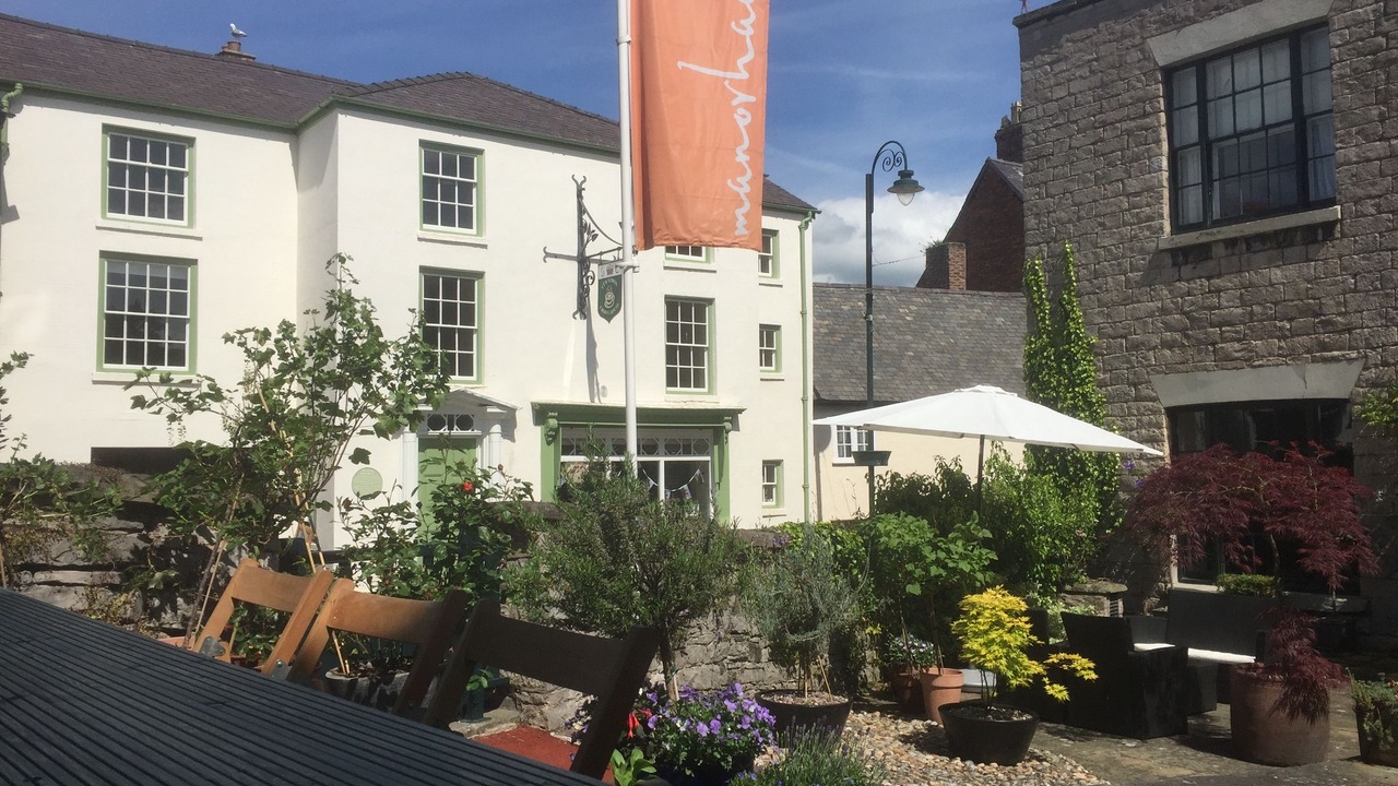 Photo of Patio Balcony in Ruthin