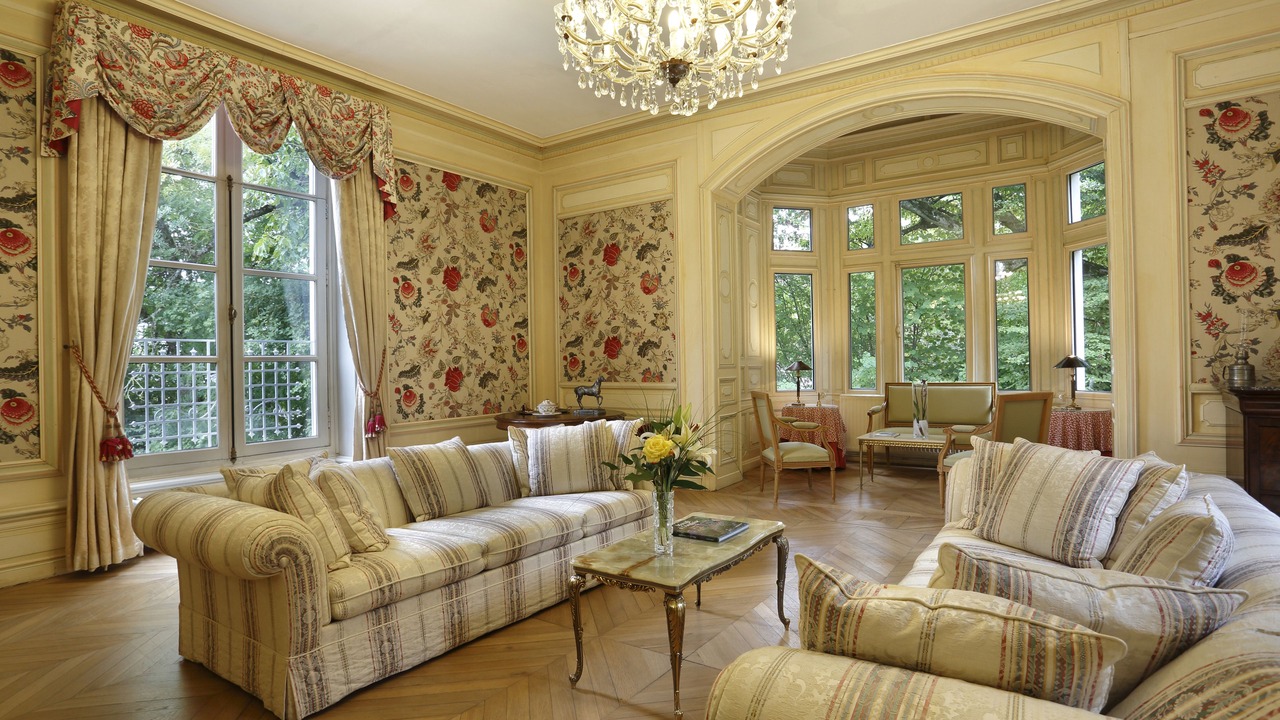 Photo of Others in Cellettes