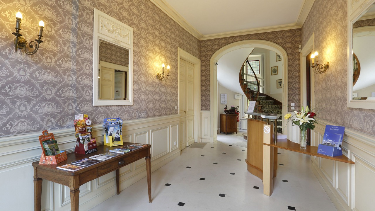 Photo of Others in Cellettes